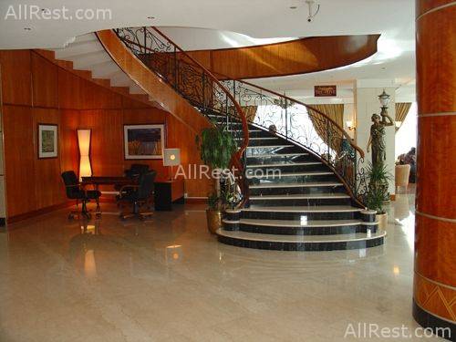 Hallmark Hotel 3